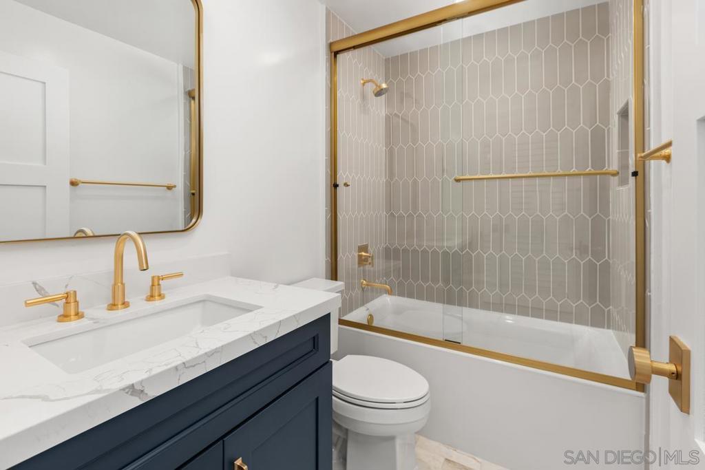 549 Orange Ave Property Photo 25