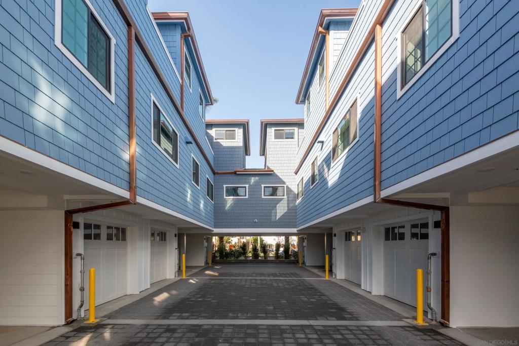 549 Orange Ave Property Photo 28