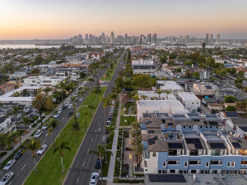 549 Orange Ave Property Photo 35