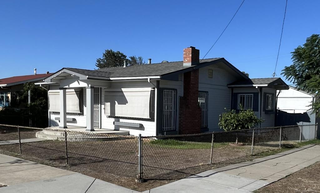 3694 36th St Property Photo 1