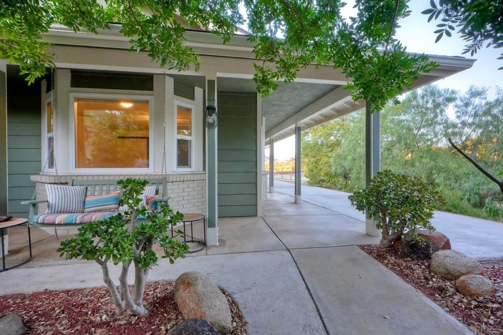 23003 Arjo Lane Property Photo 7