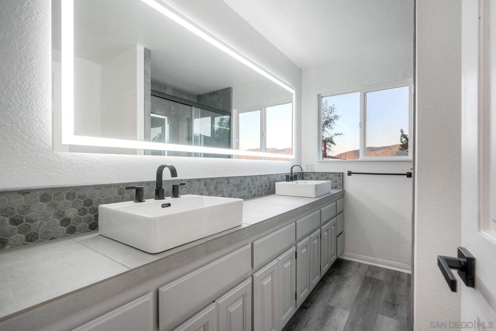 23003 Arjo Lane Property Photo 19