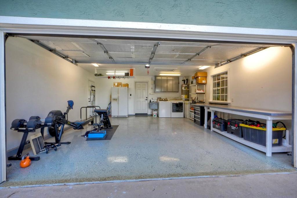 23003 Arjo Lane Property Photo 24