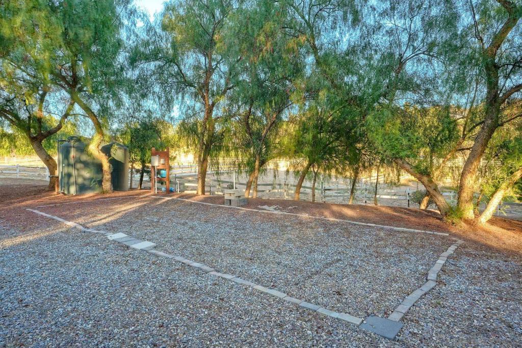 23003 Arjo Lane Property Photo 31