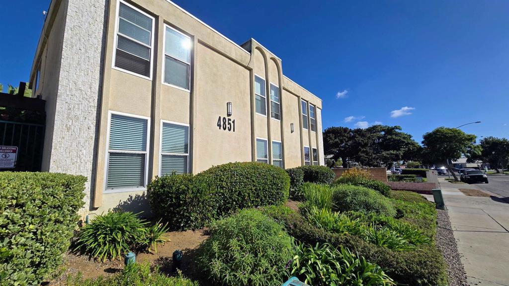 4851 Cole St 1 Property Photo 18