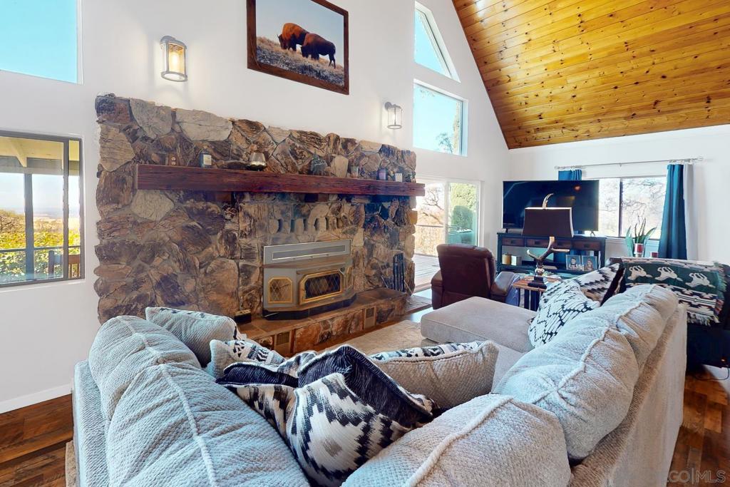 135 Sunny Hills Rd Property Photo 14