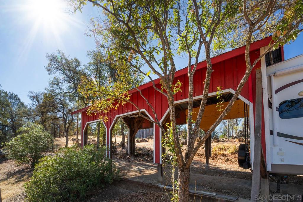 135 Sunny Hills Rd Property Photo 23