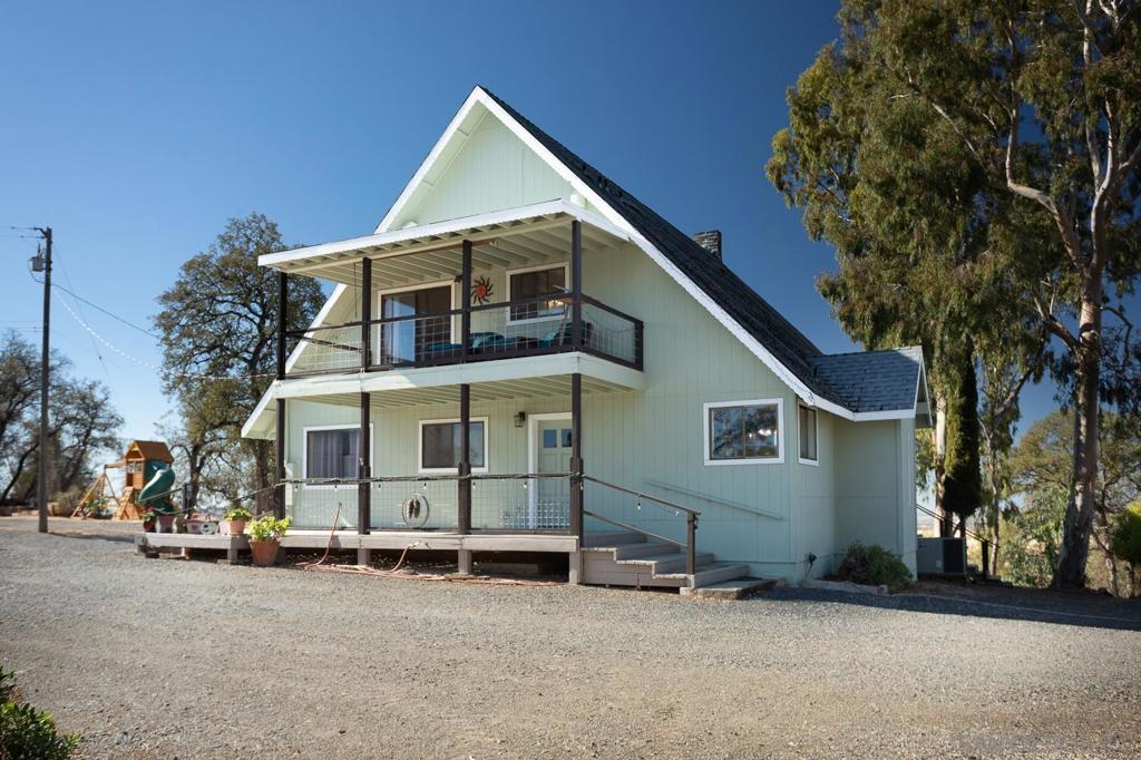 135 Sunny Hills Rd Property Photo 40