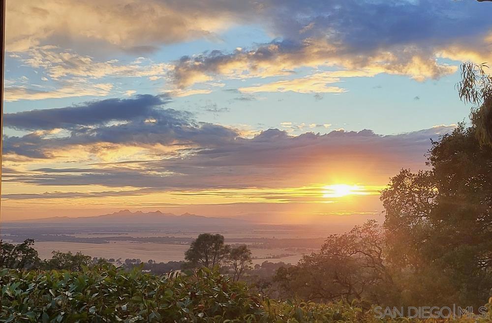 135 Sunny Hills Rd Property Photo 41