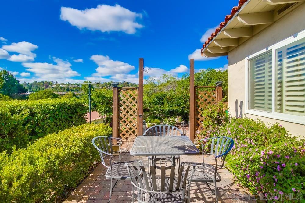 16632 Roca Dr Property Photo 2