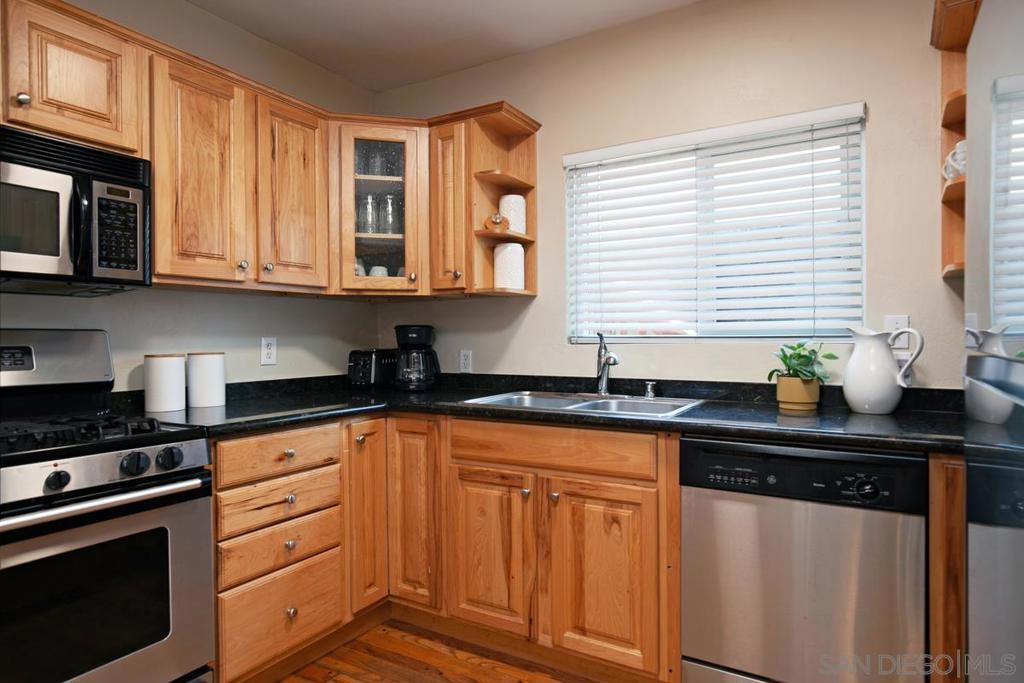 3973 8th Property Photo 8