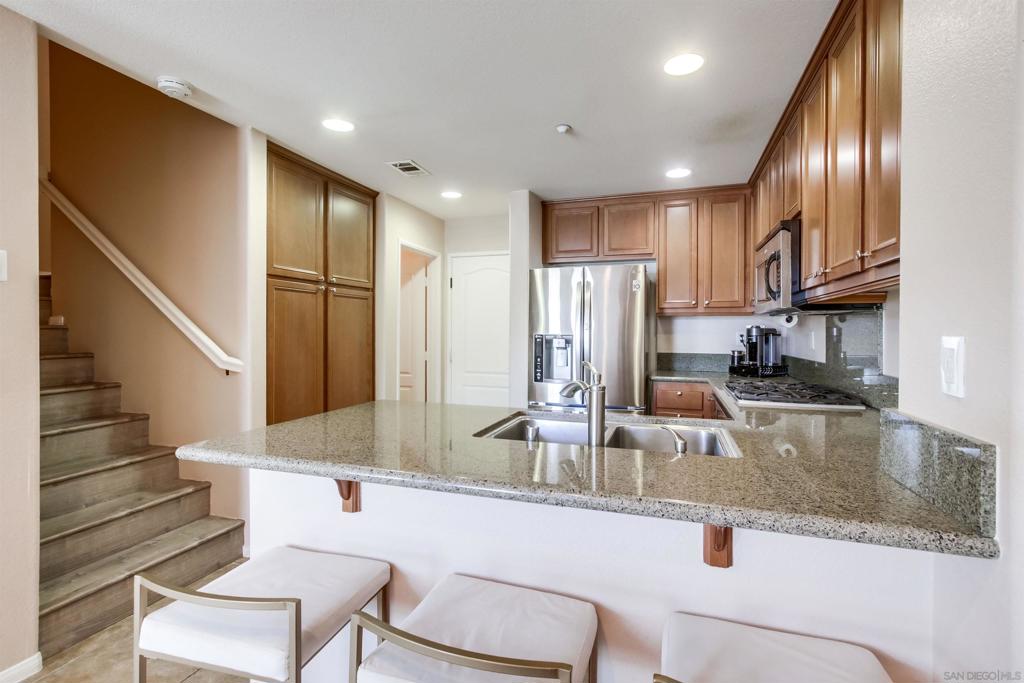 17059 Calle Trevino 5 Property Photo 9