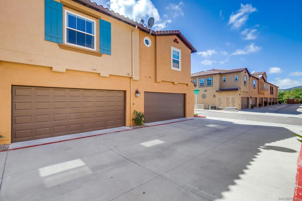 17059 Calle Trevino 5 Property Photo 30