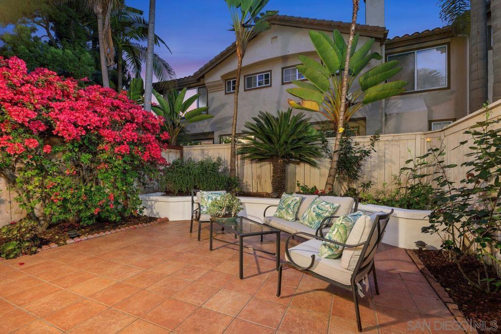 3965 Via Holgura Property Photo 1