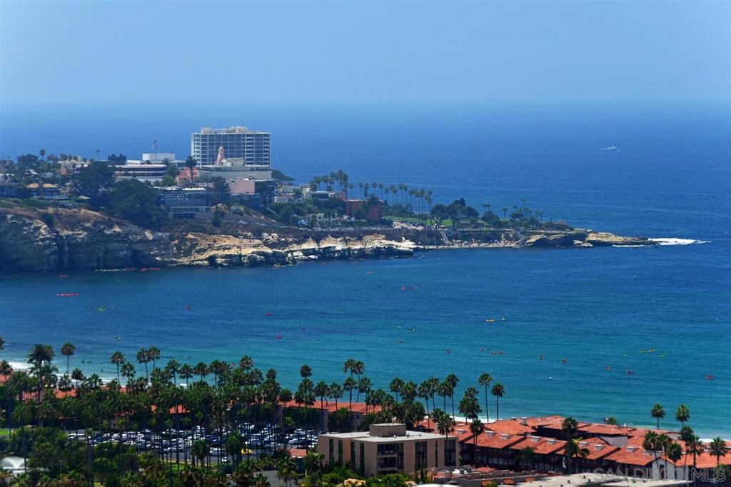 8316 Prestwick Dr Property Photo 2