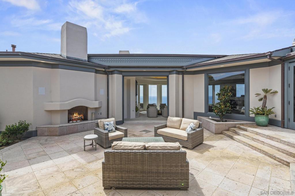 8316 Prestwick Dr Property Photo 6