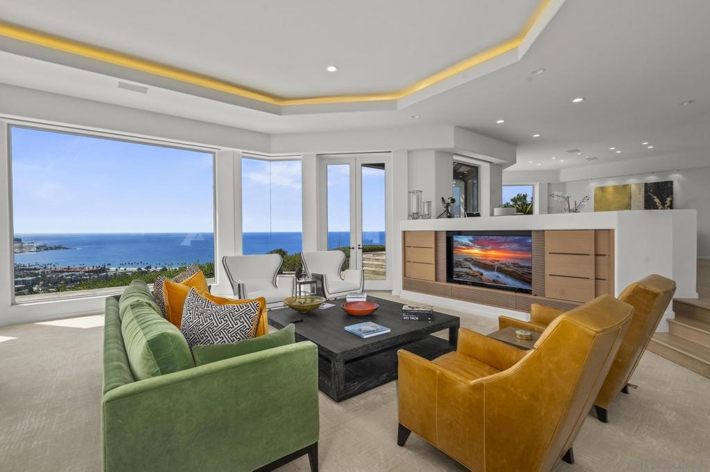 8316 Prestwick Dr Property Photo 8