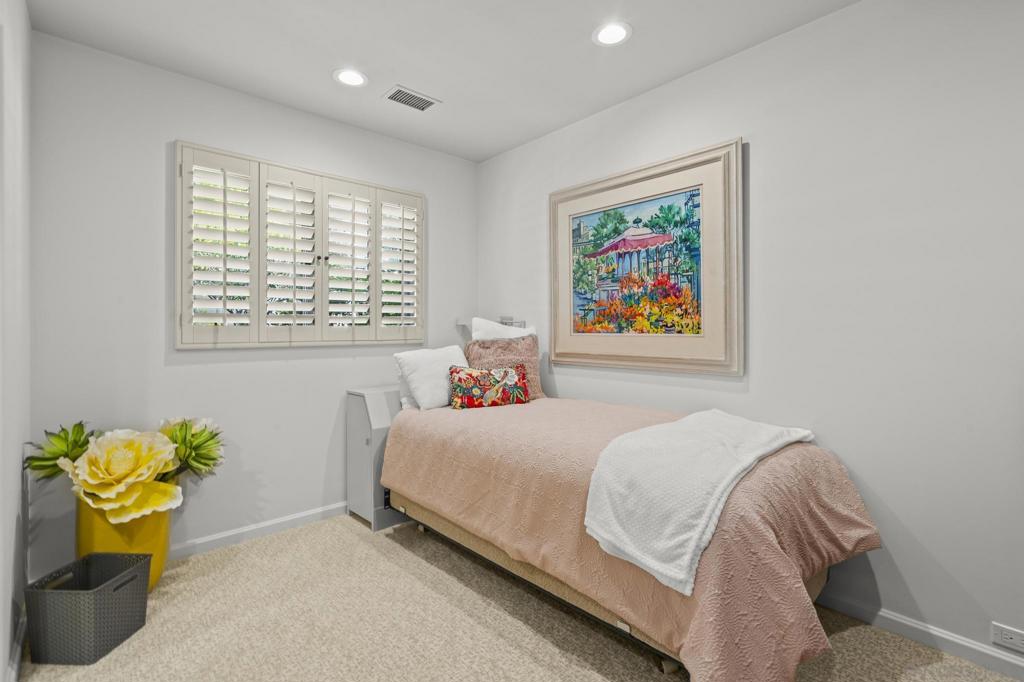 8316 Prestwick Dr Property Photo 31