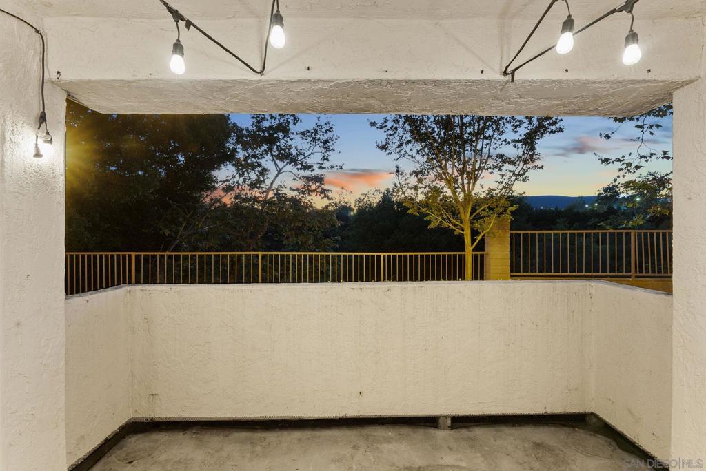 13034 Wimberly Sq 27 Property Photo 18