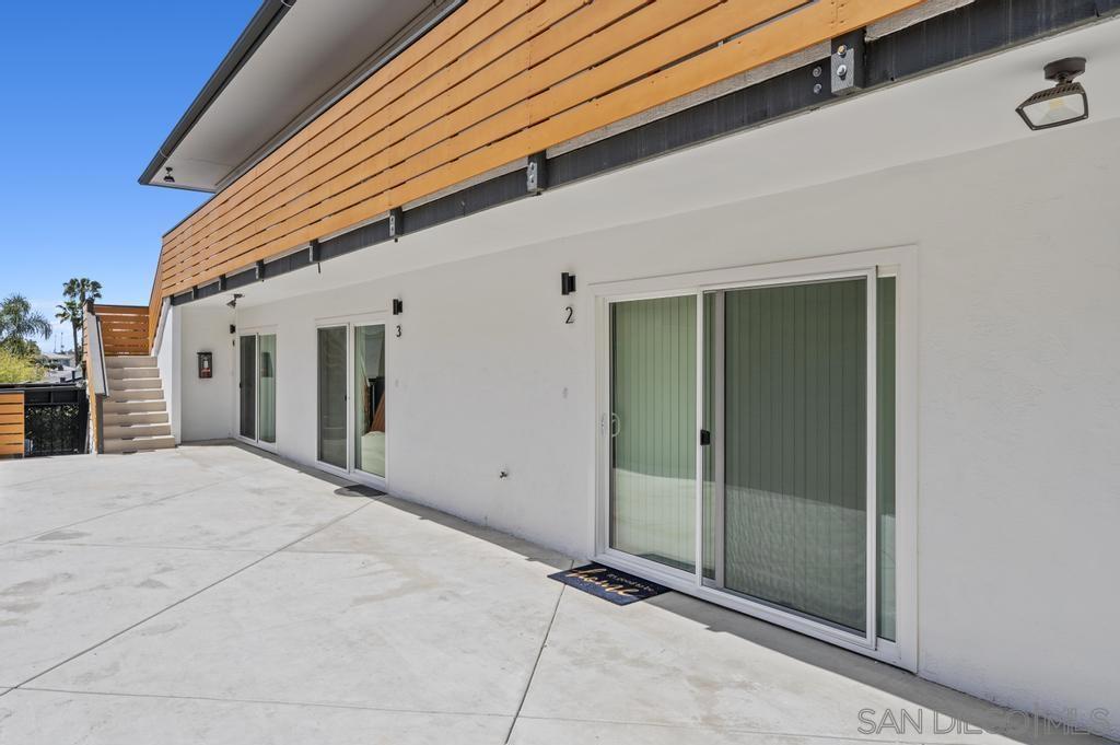 4444 49th Property Photo 2
