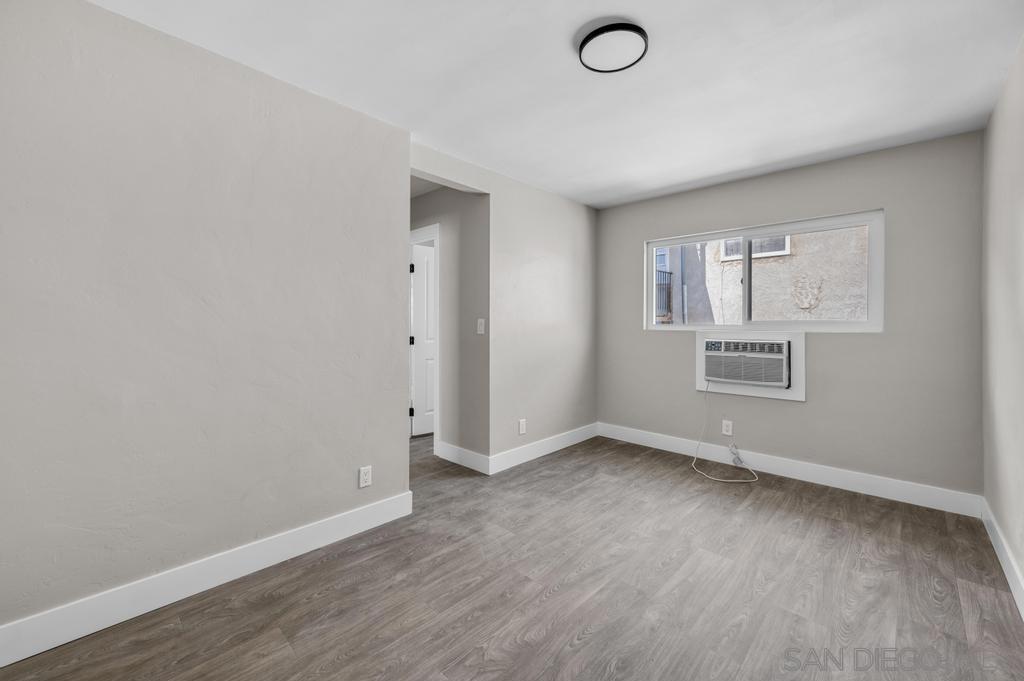 4444 49th Property Photo 25