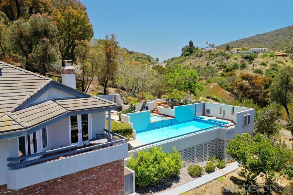 2771 Saint Laurent Pl Property Photo 8