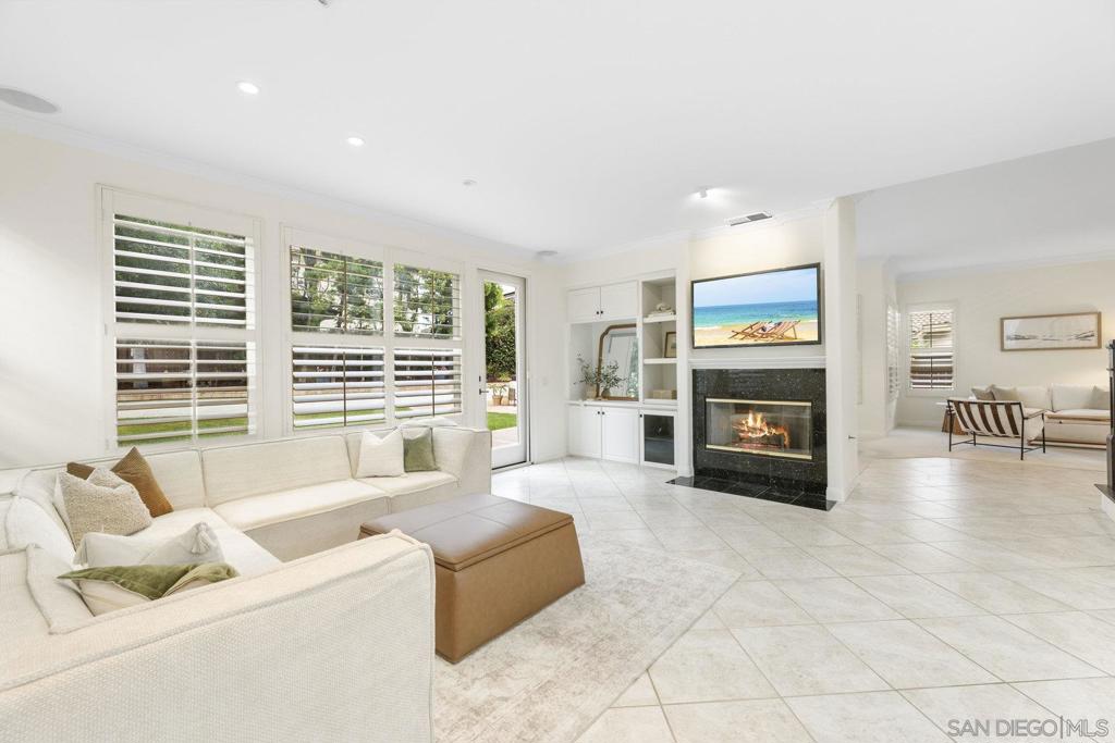 3960 Plateau Pl Property Photo 14