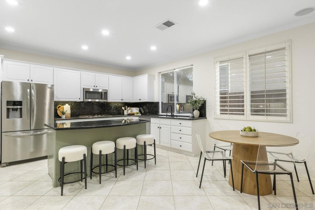 3960 Plateau Pl Property Photo 18