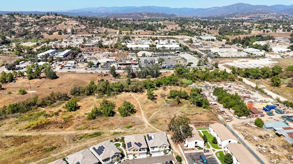 Montecito Rd Property Photo 17