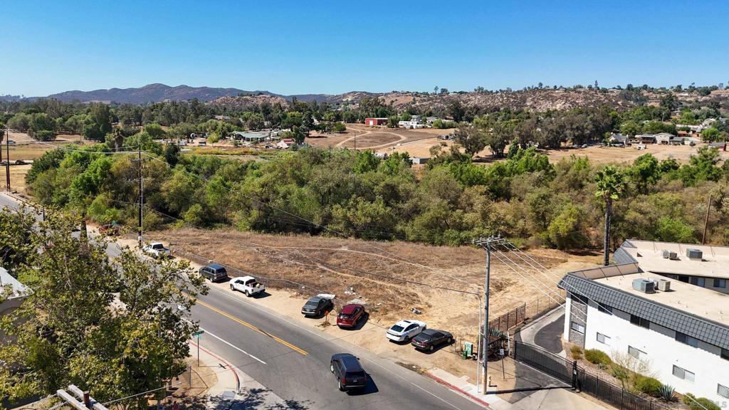 Montecito Rd Property Photo 27