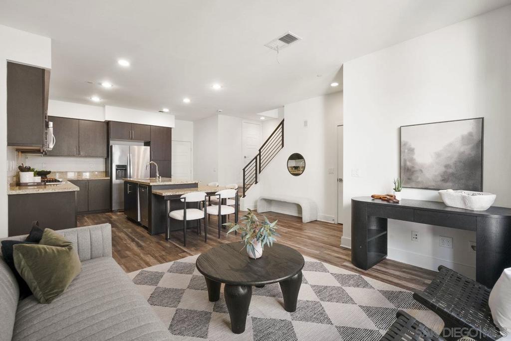 2472 Aperture Circle Property Photo 1