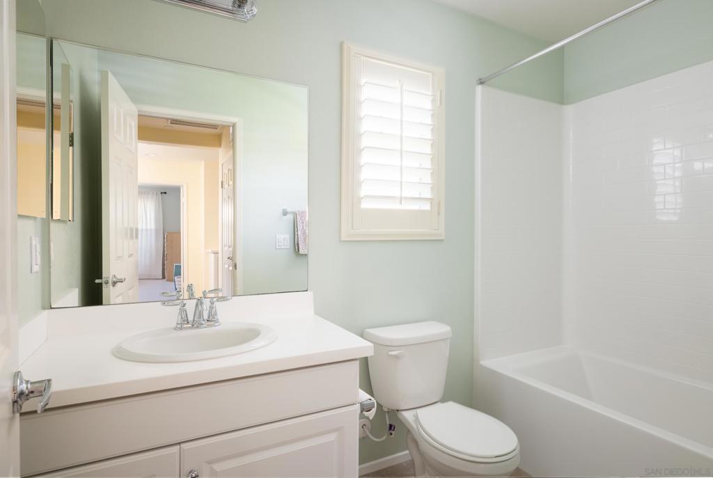 211 Spotted Saddle Way Property Photo 14