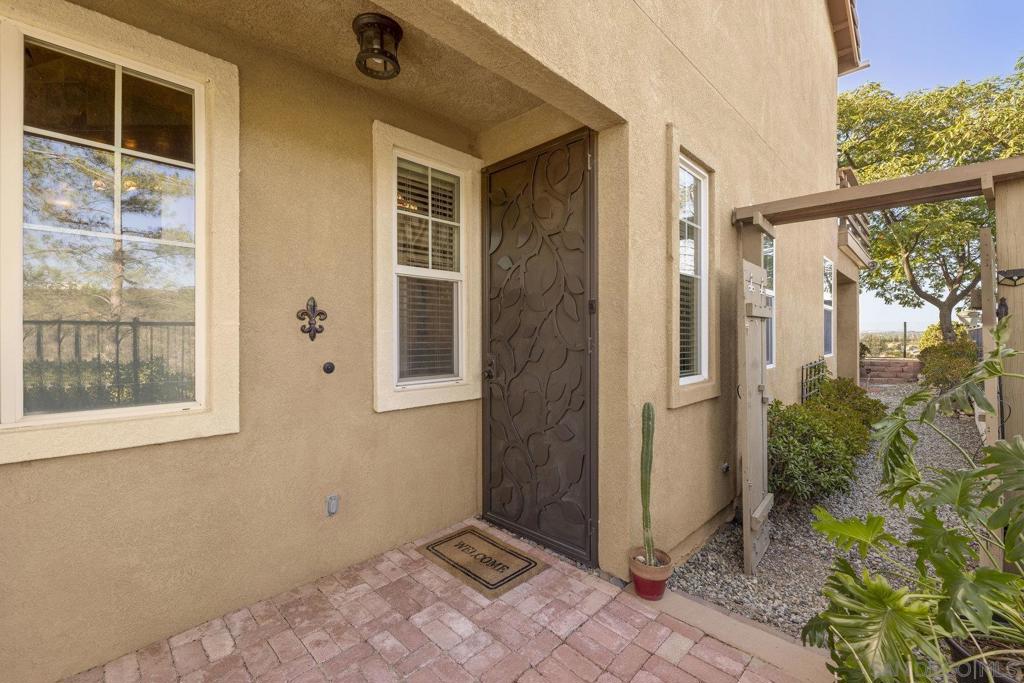 33228 Romance Pl Property Photo 27