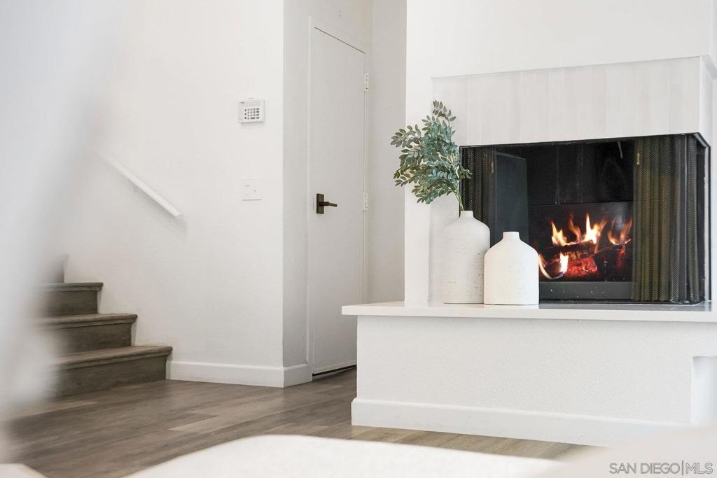 3275 Caminito Eastbluff 203 Property Photo 37