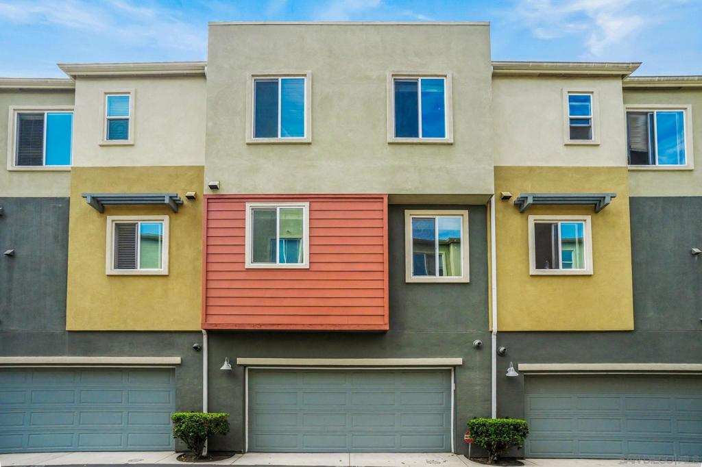 225 Royal Glen 408 Property Photo 29