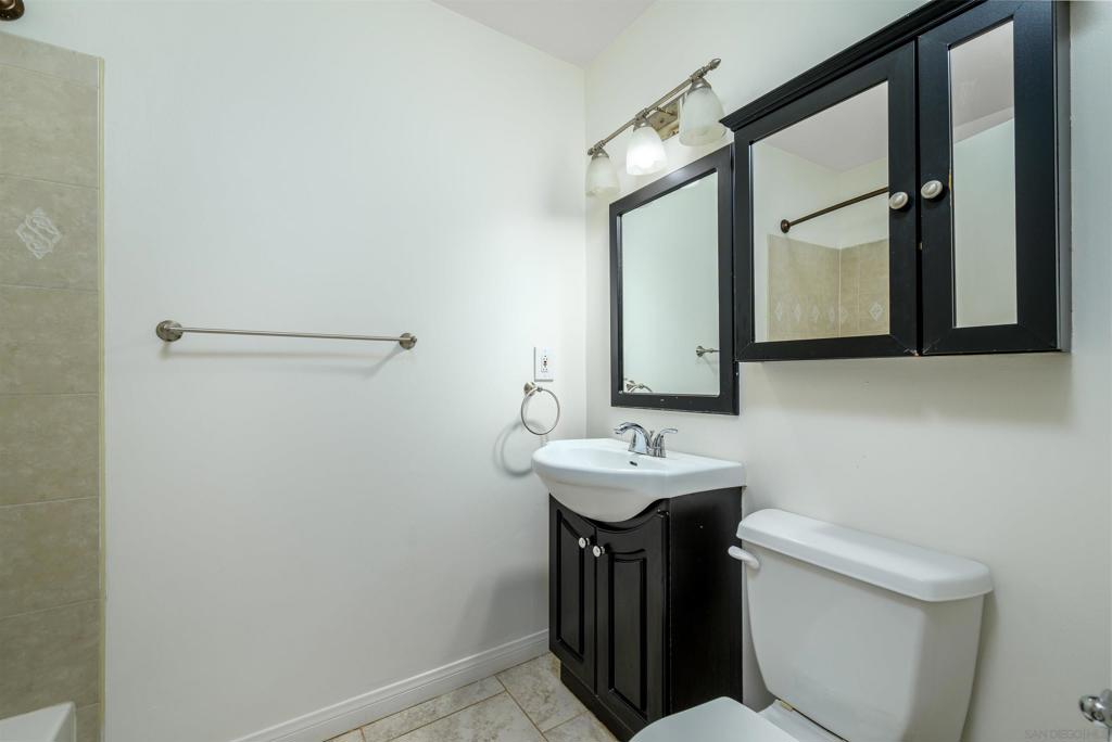 7447 Herschel Property Photo 6