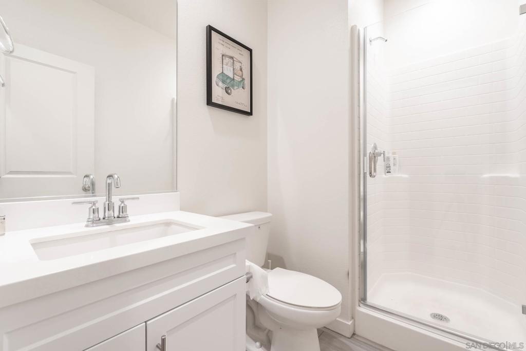 320 Waverunner Ct Property Photo 14