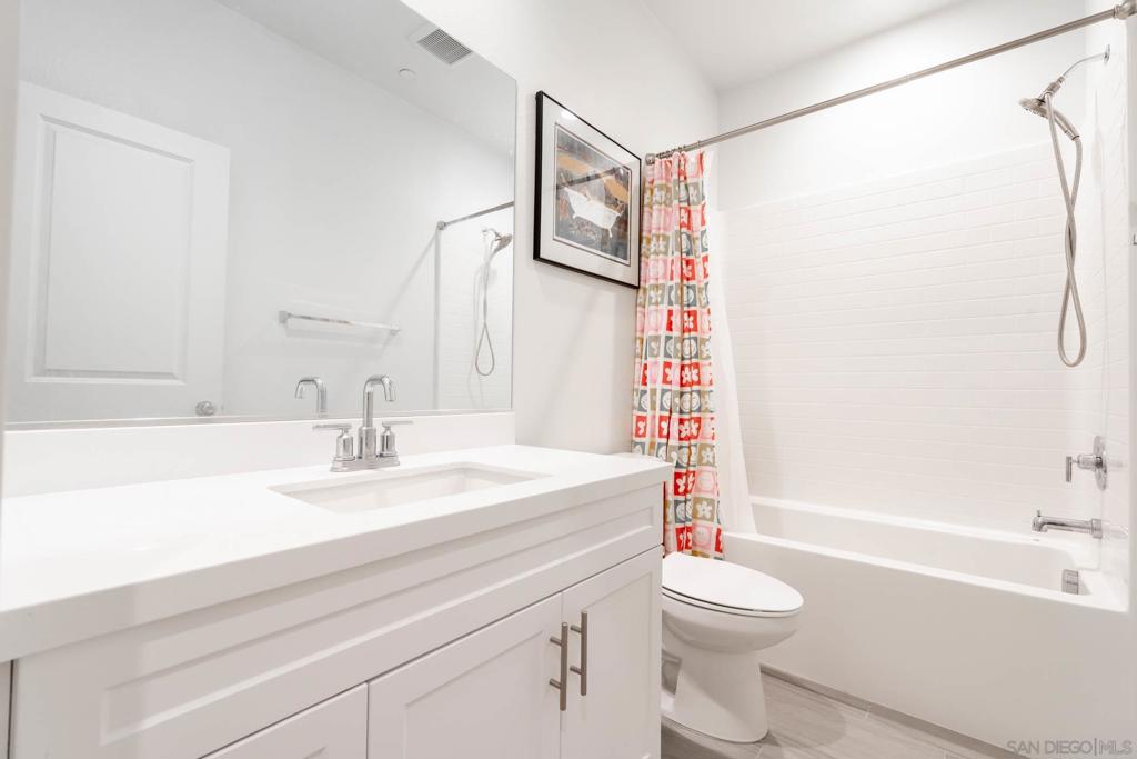 320 Waverunner Ct Property Photo 20