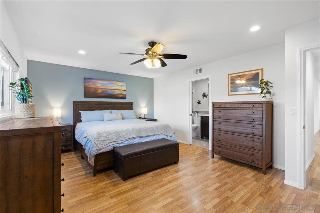 12431 Ridgeton Dr Property Photo 28