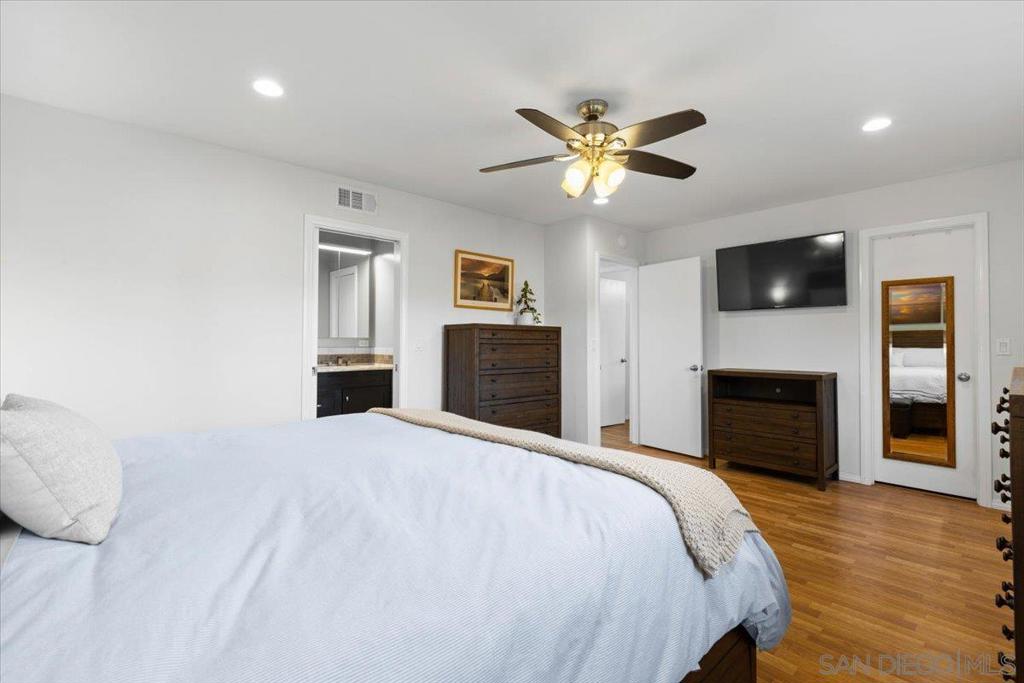 12431 Ridgeton Dr Property Photo 29