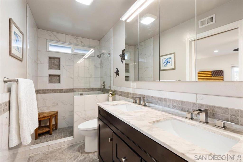 12431 Ridgeton Dr Property Photo 30