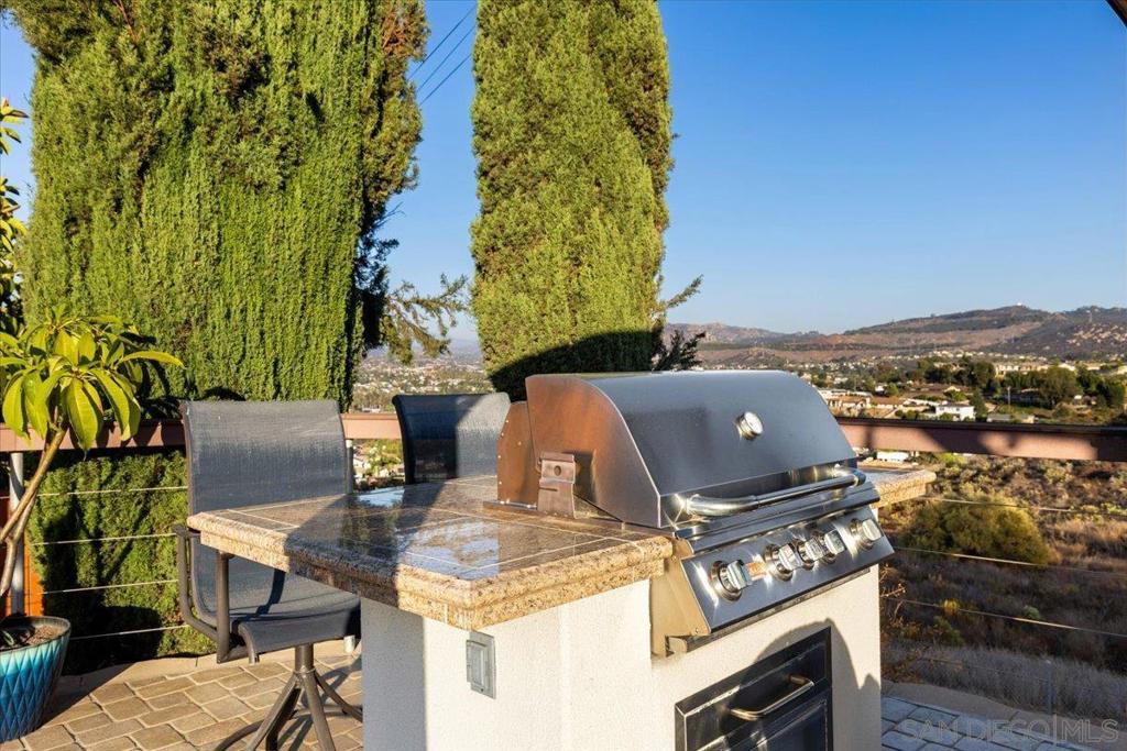 12431 Ridgeton Dr Property Photo 48