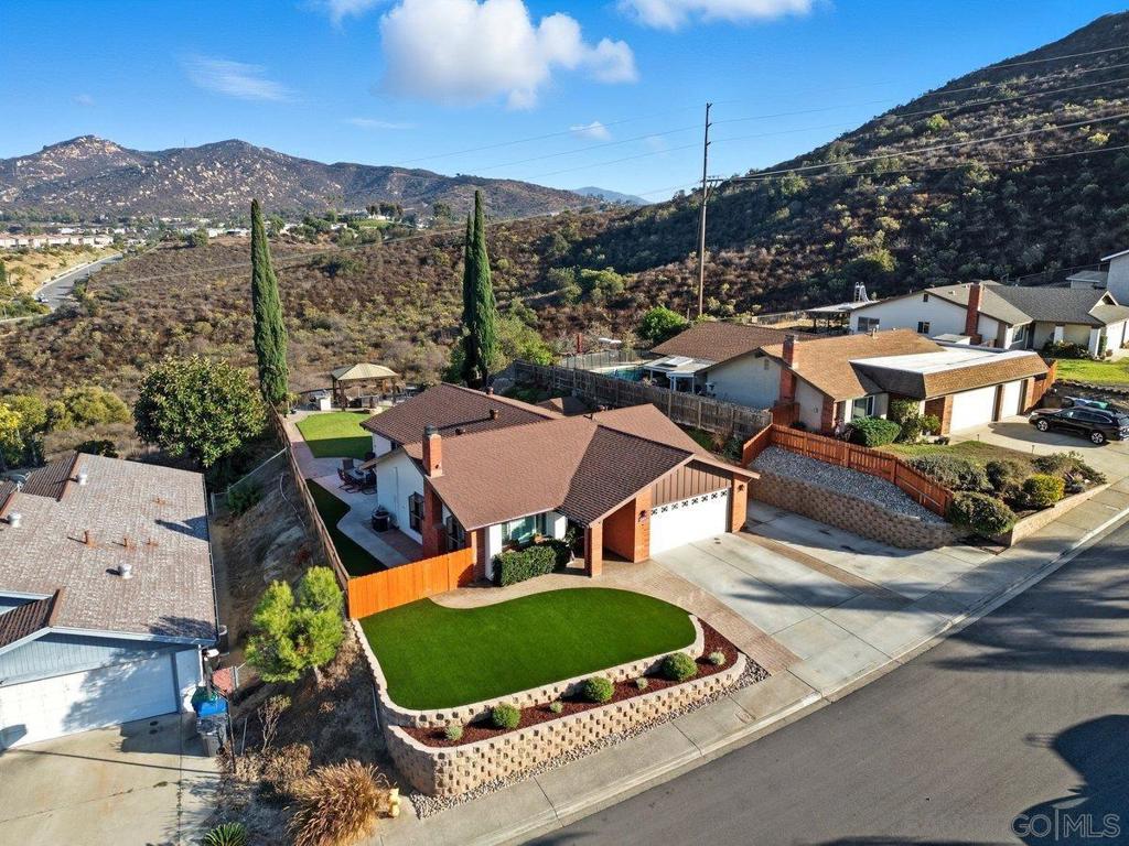 12431 Ridgeton Dr Property Photo 56