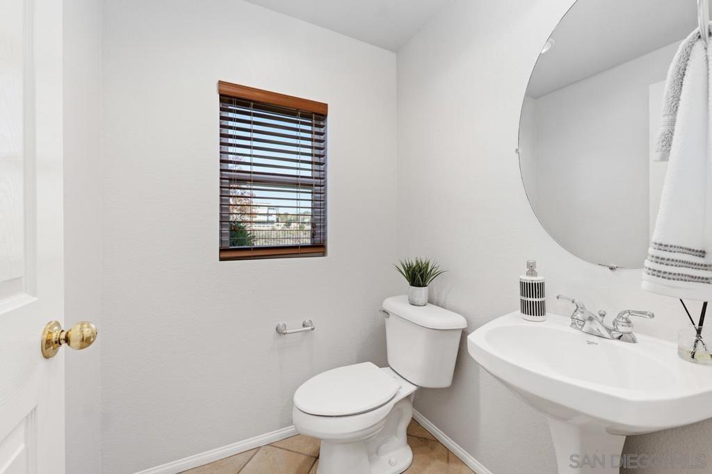 10422 Scripps Poway Parkway 102 Property Photo 14