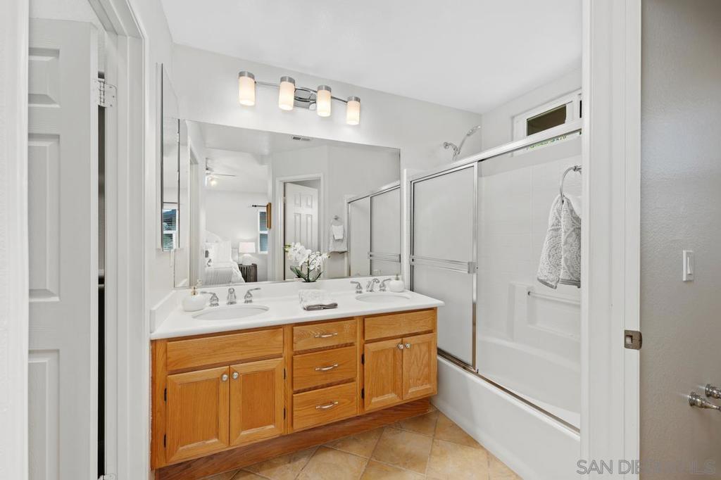 10422 Scripps Poway Parkway 102 Property Photo 17