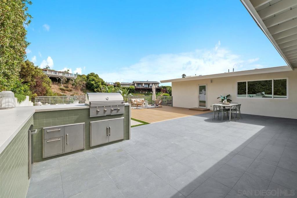 5851 Box Canyon Rd Property Photo 28