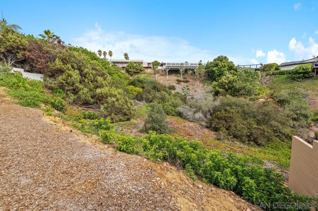 5851 Box Canyon Rd Property Photo 35