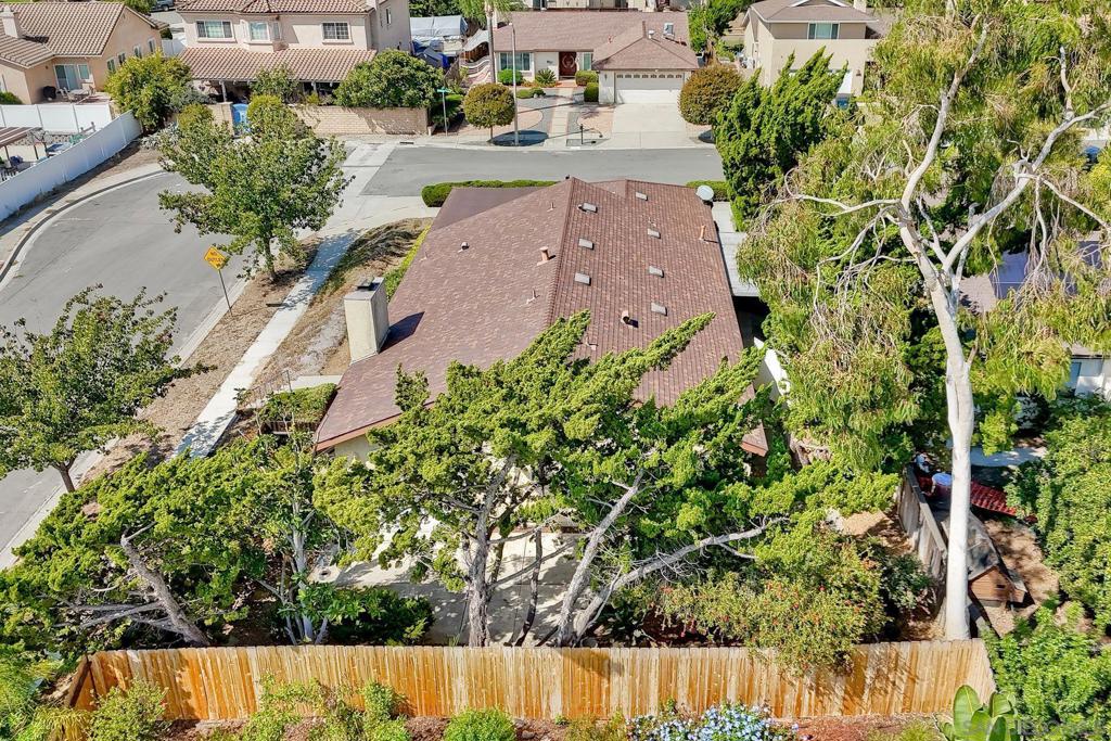 1730 Emogene Place Property Photo 8