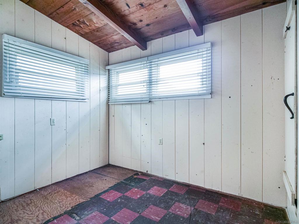 818 820 San Luis Rey Place Property Photo 17