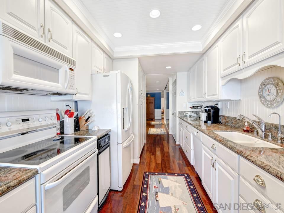 45 Antigua Court Property Photo 7